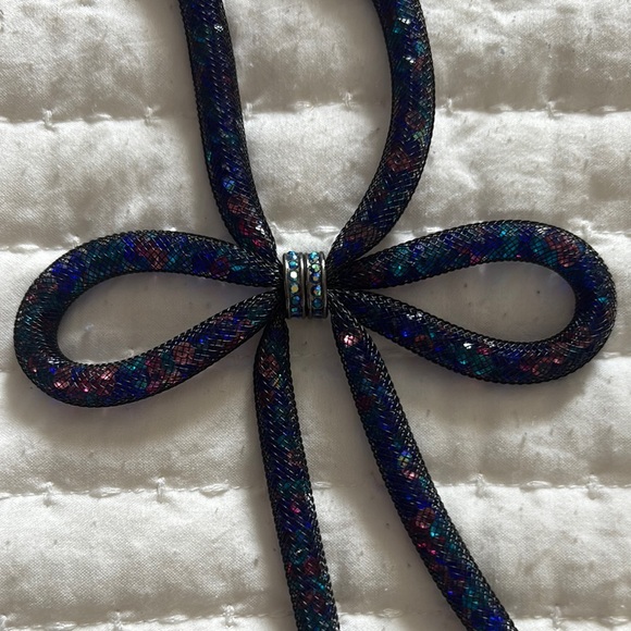 Betsy Johnson Necklace - Picture 2 of 2